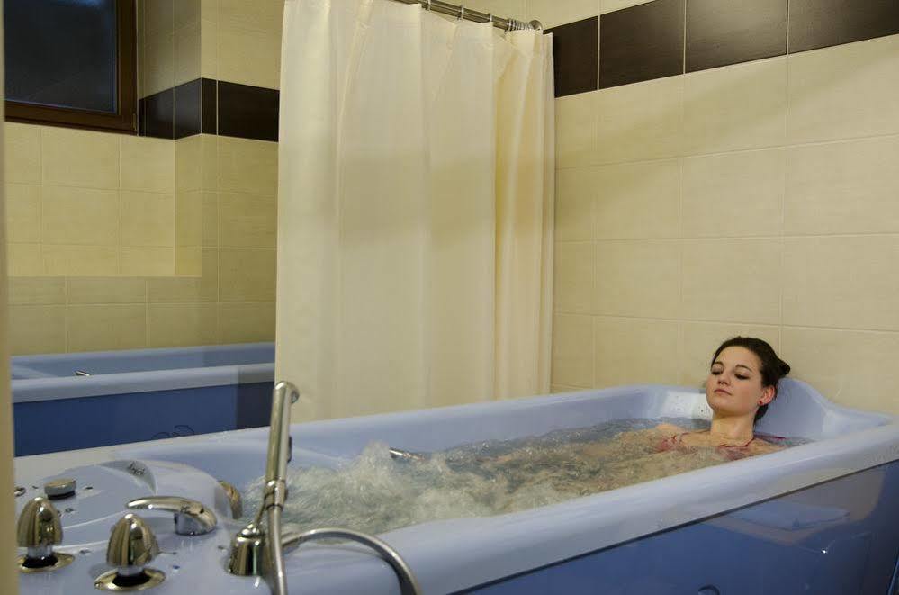 Spa Hotel Cajkovskij Karlsbad Eksteriør billede